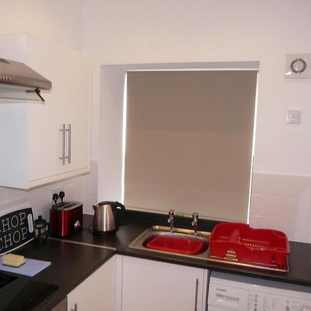 The Torrs Apartments New Mills ภายนอก รูปภาพ